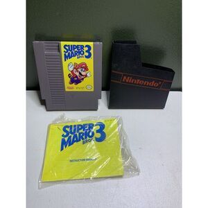 Super Mario Bros. 3 (Nintendo Entertainment System, 1990) With Booklet And‎